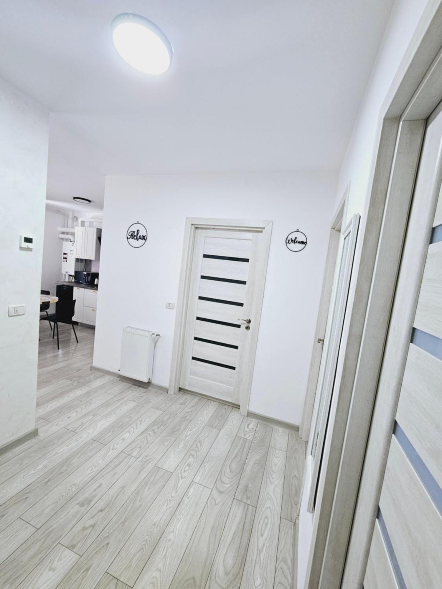 Comapart1 Bacau Luaran gambar